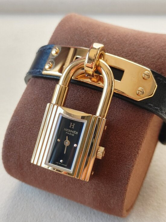 Hermes Kelly Padlock Watch Quartz 18k Yellow Gold Black Dial Leather Bracelet main image 12